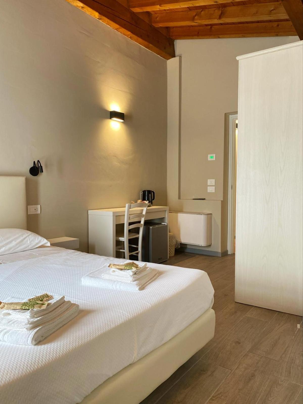 Agriturismo Cascina Carai Marone Exteriér fotografie