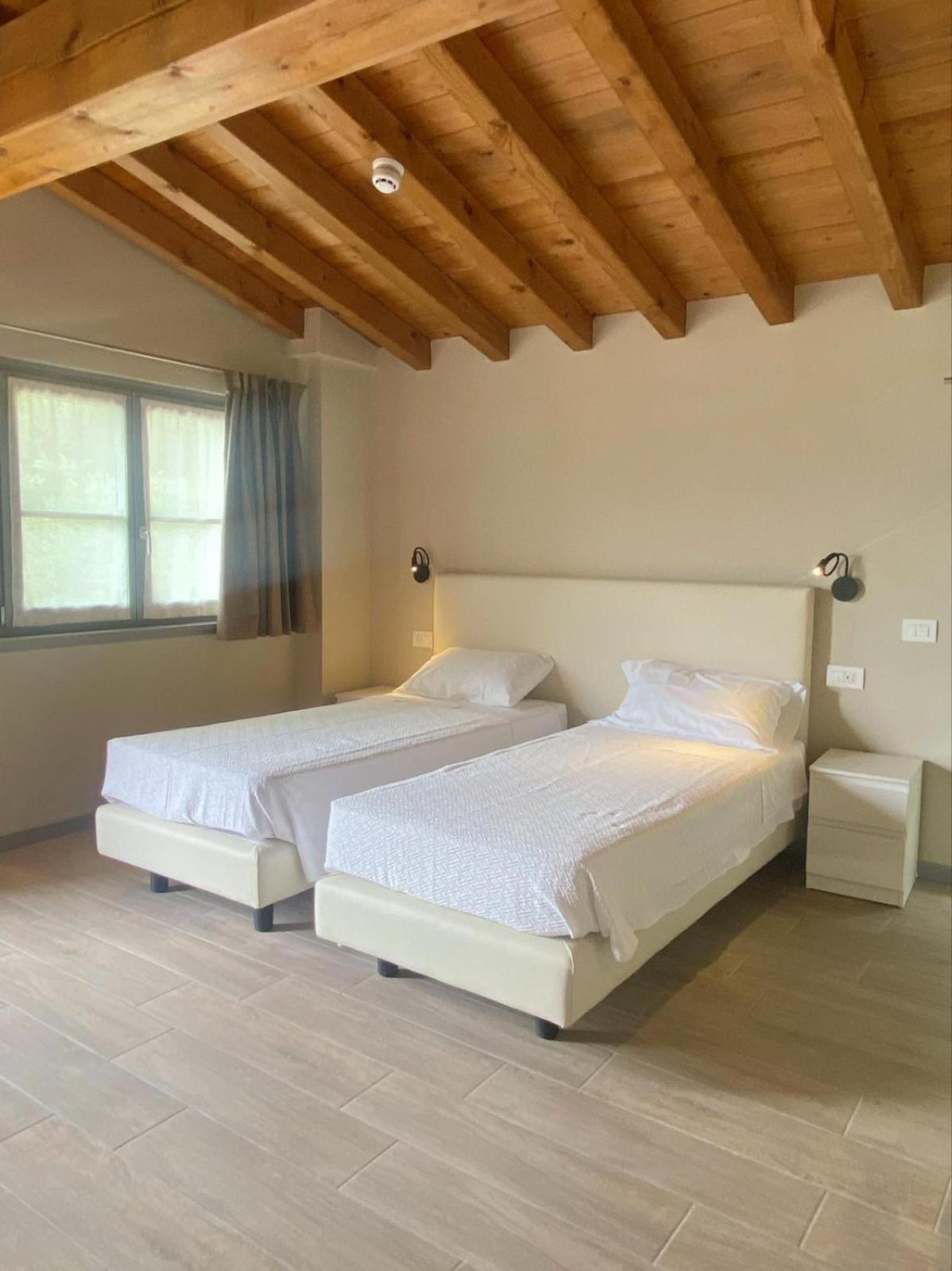 Agriturismo Cascina Carai Marone Exteriér fotografie