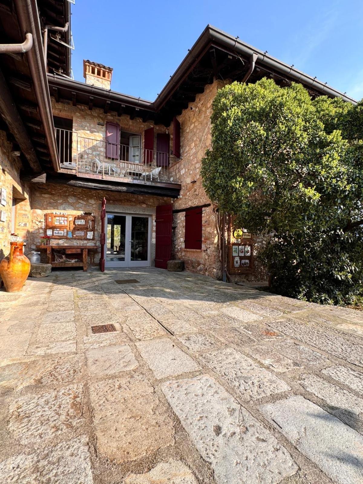 Agriturismo Cascina Carai Marone Exteriér fotografie