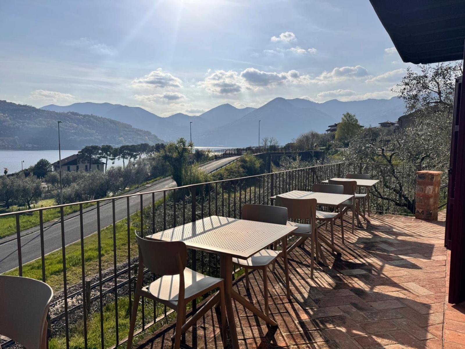Agriturismo Cascina Carai Marone Exteriér fotografie