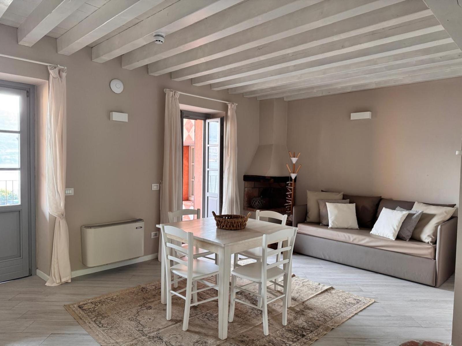 Agriturismo Cascina Carai Marone Exteriér fotografie